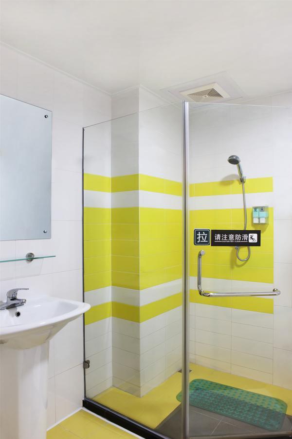 7Days Inn Deyang Zhongjiang Kuishan Park Exterior foto