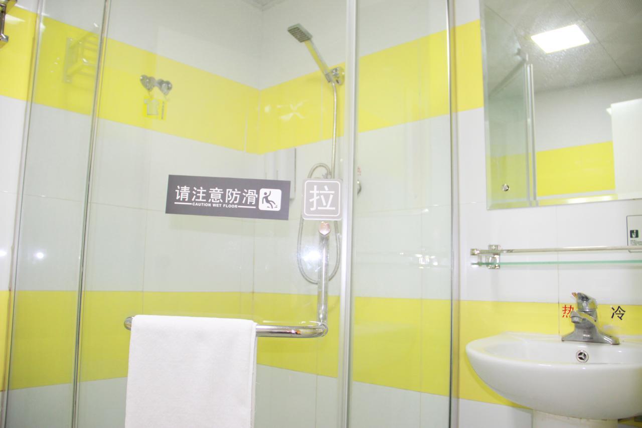 7Days Inn Deyang Zhongjiang Kuishan Park Exterior foto